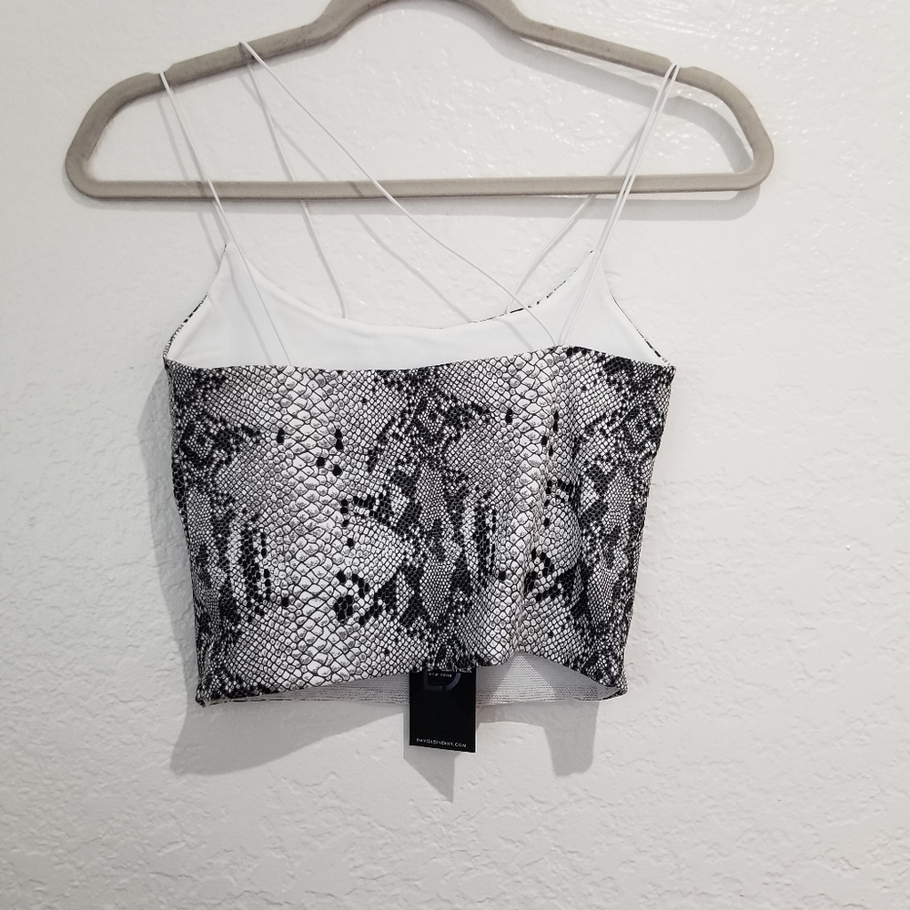 Asymetrical Crop Tank/Bralette by David Lerner - Picture 5 of 9